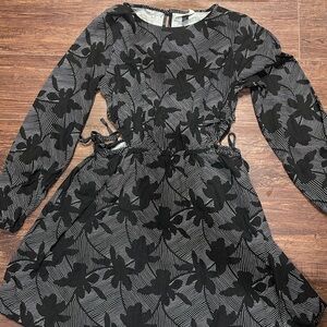 Universal Thread Black and Gray Floral Mini Dress